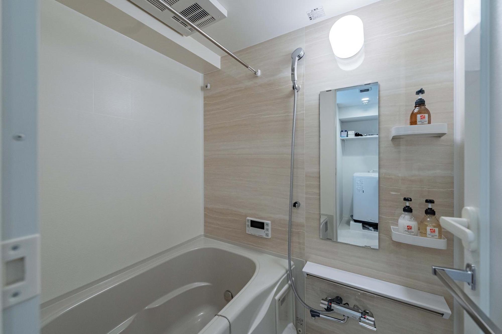 11 Higashi Umeda Apartment Osaka