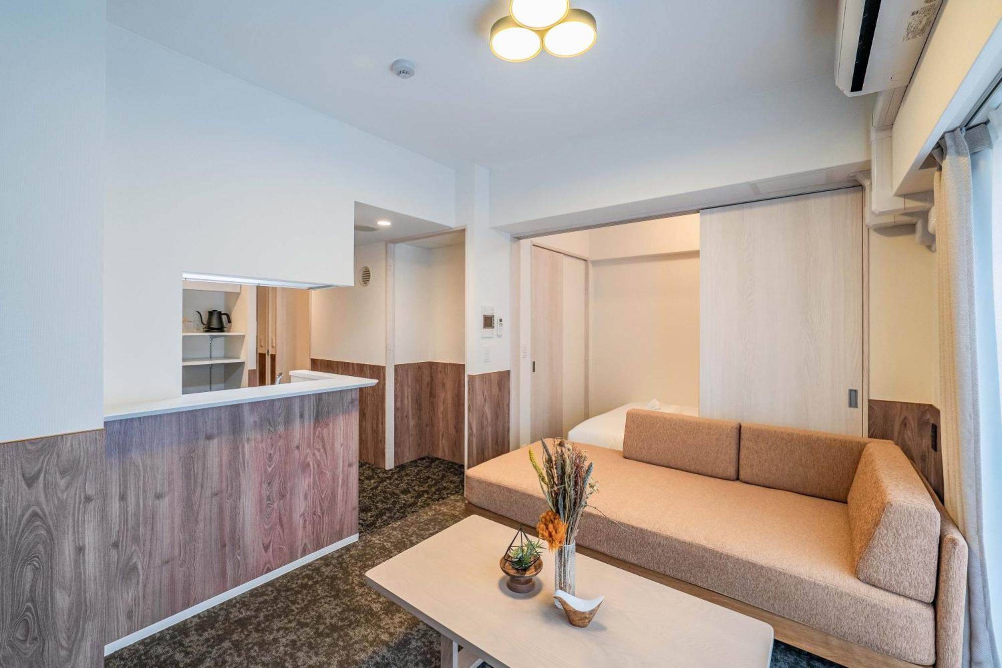 Apartment 11 Higashi Umeda *